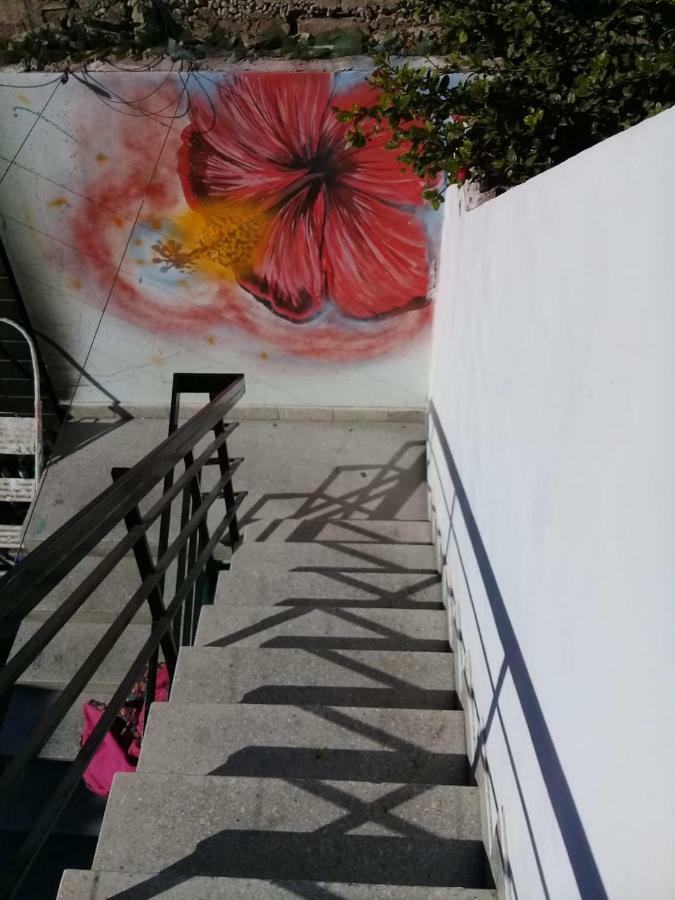 Destino San Juan Hostel ภายนอก รูปภาพ
